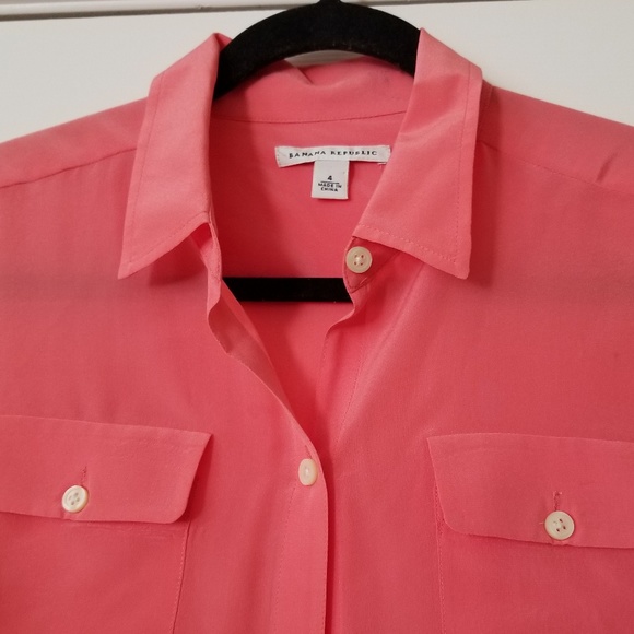 Banana Republic Sheer Button Up Top - Picture 2 of 7